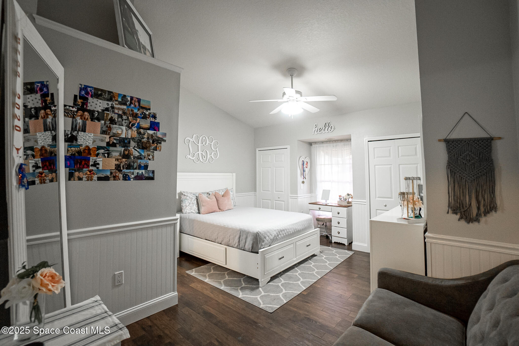 1868 Druliner Road St. Cloud, FL 34771 - Photo 28 of 57 a living room with a bed furniture and a flat screen tv