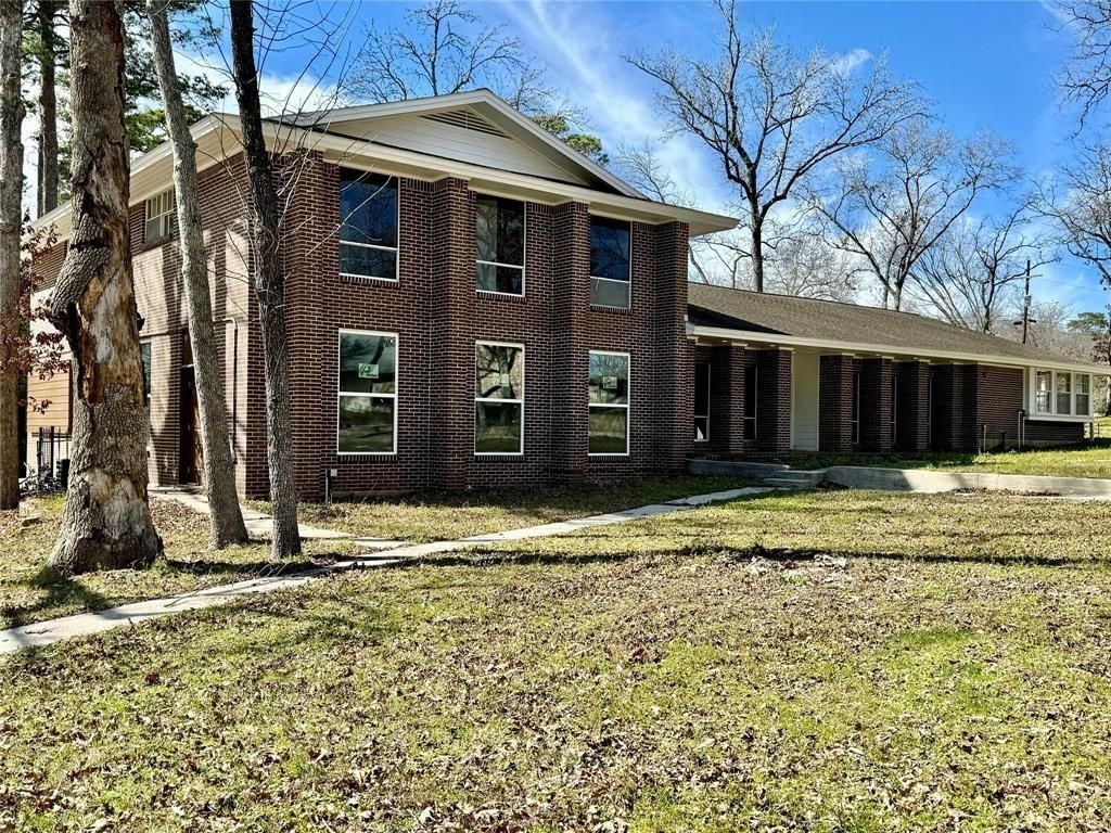 200 Broken Bough Lane Conroe, TX 77304 - Photo 1 of 7