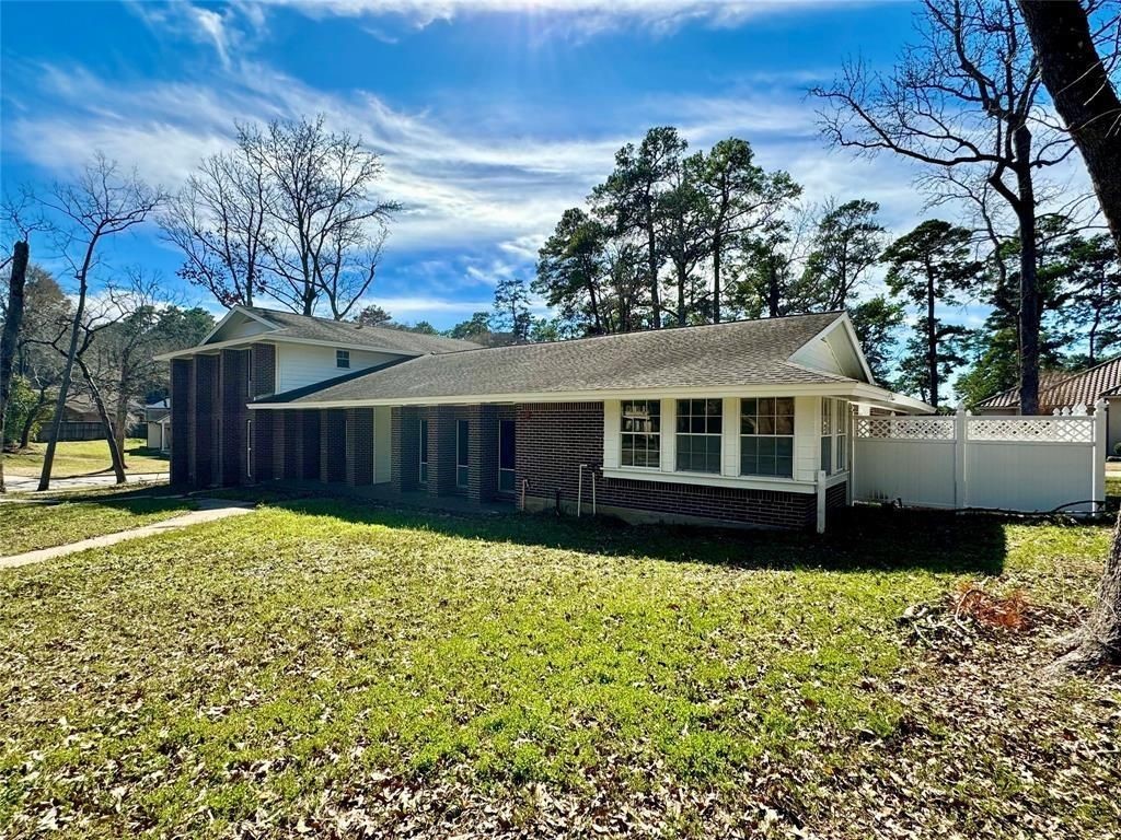 200 Broken Bough Lane Conroe, TX 77304 - Photo 7 of 7