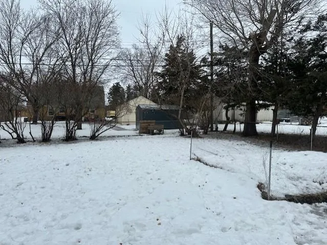 $305,000 | 6912 60th Avenue North, Crystal, MN 55428