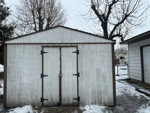 $305,000 | 6912 60th Avenue North, Crystal, MN 55428