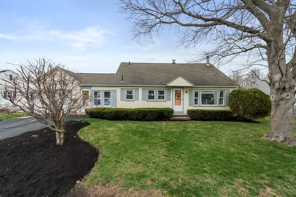 $599,900 | 7 Westwood Terrace, Lawrence, MA 01843