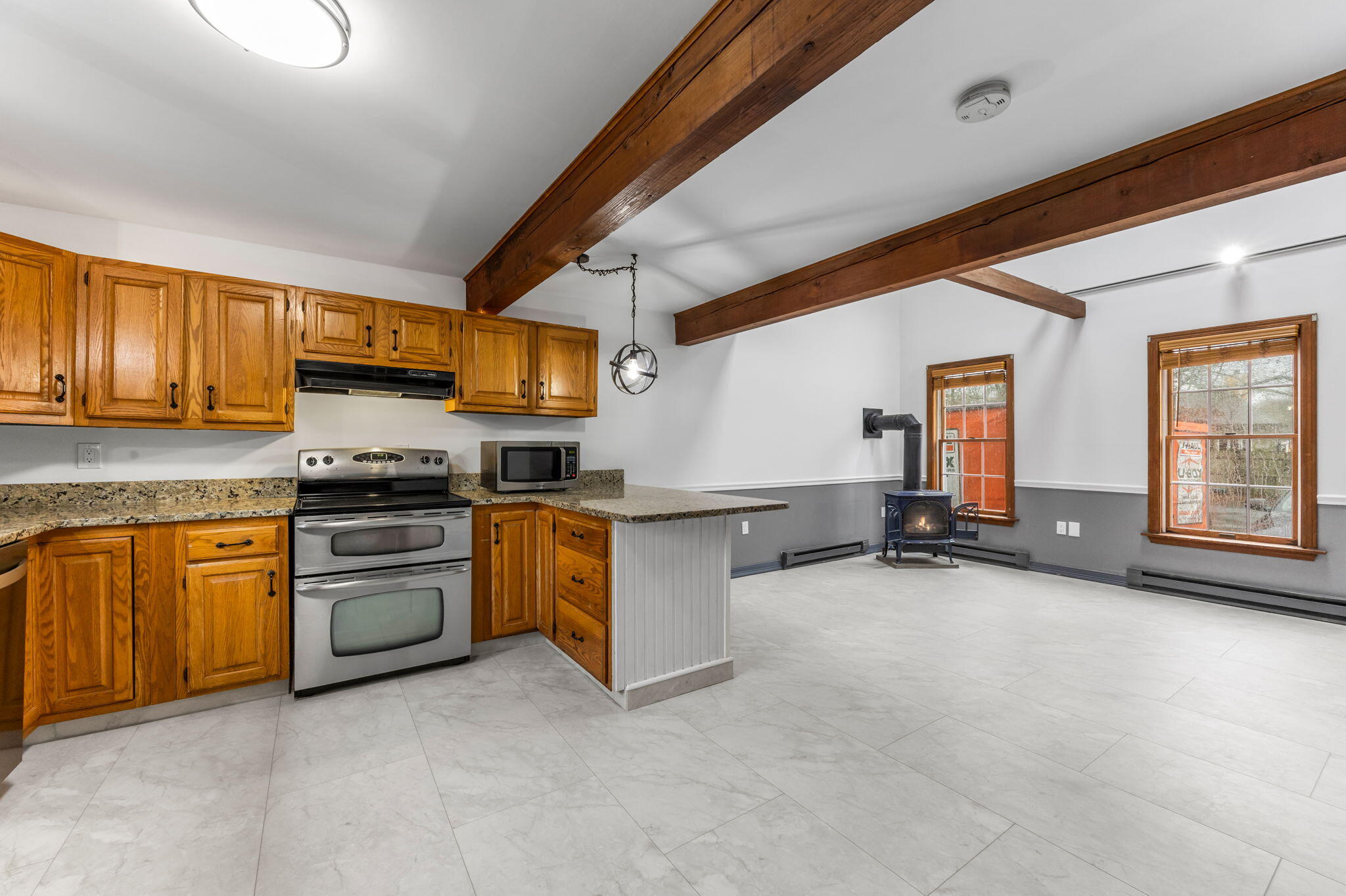 186 Walnut Street Hyannis, MA 02601 - Photo 4 of 23 Kitchen/Den