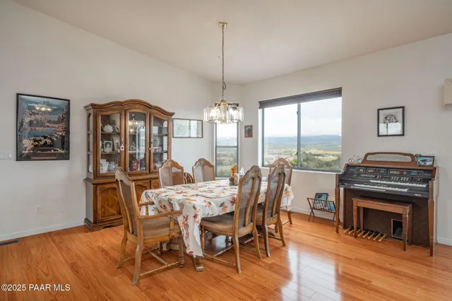 $585,000 | 14400 Sun Hill Trail, Dewey-Humboldt, AZ 86327