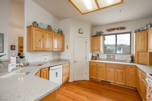 $585,000 | 14400 Sun Hill Trail, Dewey-Humboldt, AZ 86327