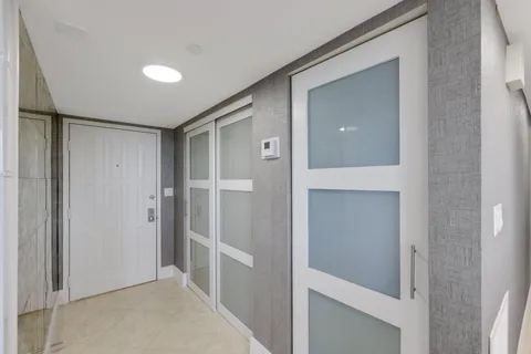 $925,000 | 3420 South Ocean Boulevard, Unit 4Z, Highland Beach, FL 33487