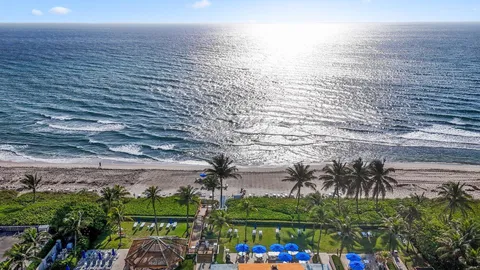 $925,000 | 3420 South Ocean Boulevard, Unit 4Z, Highland Beach, FL 33487