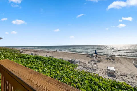 $925,000 | 3420 South Ocean Boulevard, Unit 4Z, Highland Beach, FL 33487