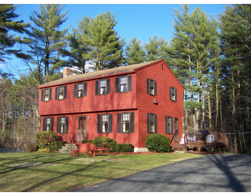 39 Salem Road Dracut, MA 01826 - Photo 1 of 8 Gallery Image 1