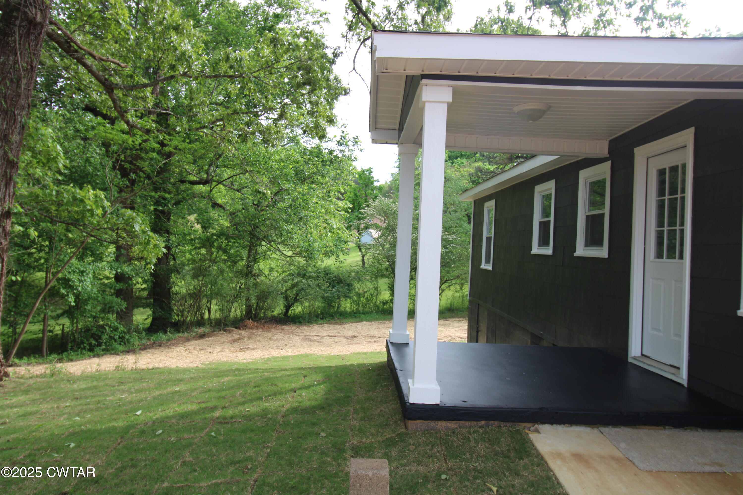 155 Creasy Road Lexington, TN 38351 - Photo 18 of 23 CoveredPorch