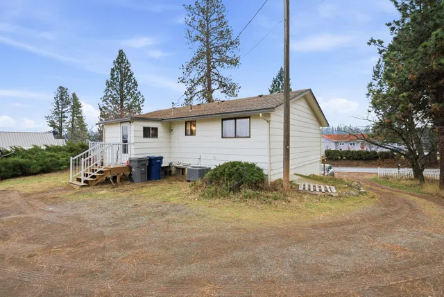 $575,000 | 18105 East 32nd Avenue, Greenacres, WA 99016
