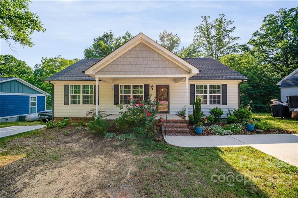 54 Ridge Court Southeast Concord, NC 28025 - Photo 1 of 12 Gallery Image 1