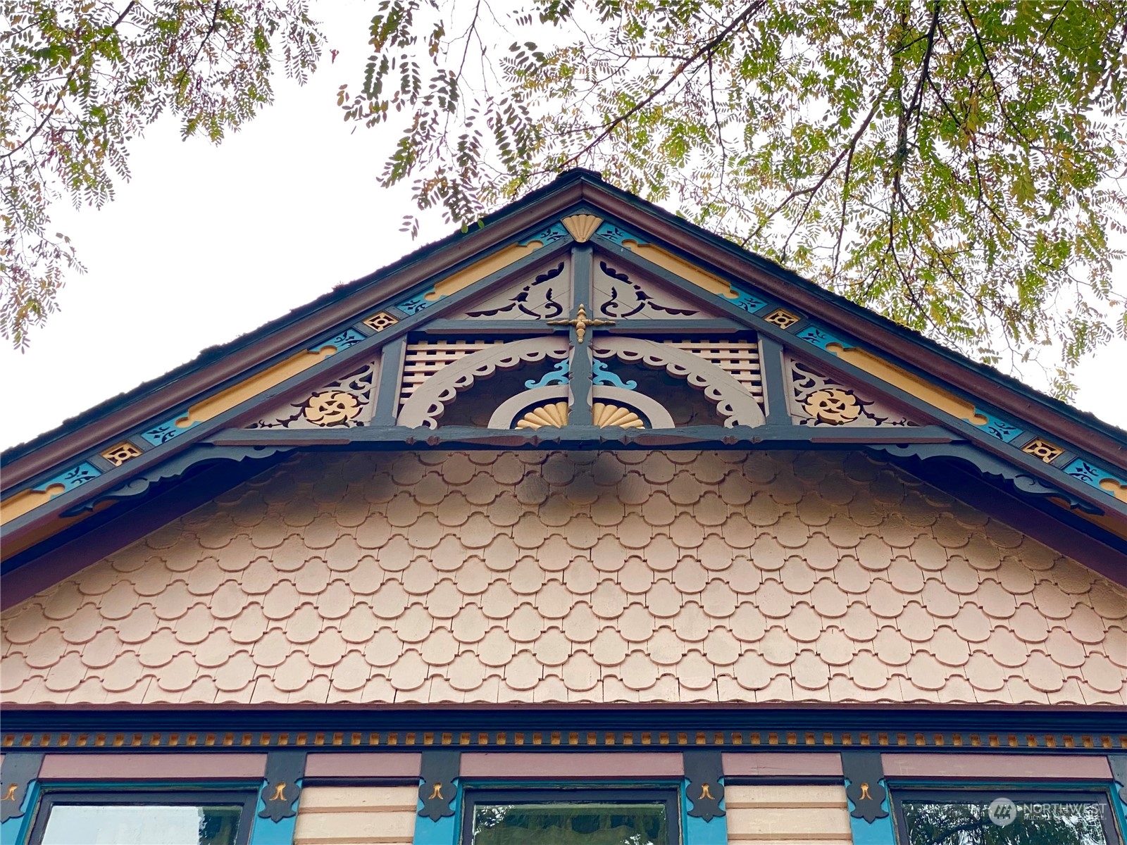 906 High Street Bellingham, WA 98225 - Photo 3 of 40 a view of a wooden door