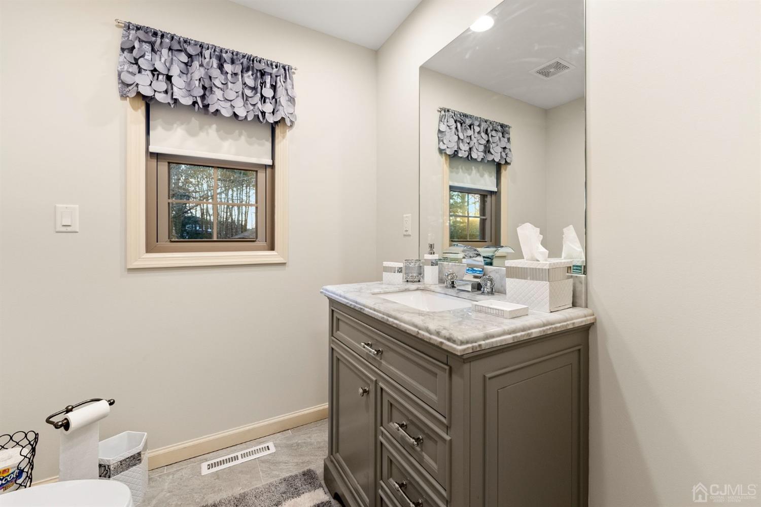 224 Old Forge Road Monroe Township, NJ 08831 - Photo 18 of 44 Gallery Image 18