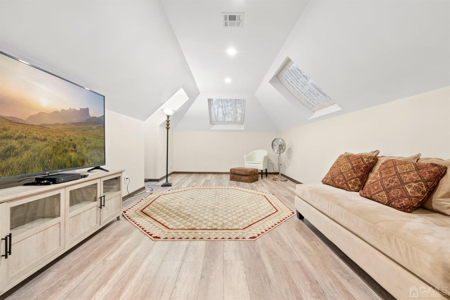 224 Old Forge Road Monroe Township, NJ 08831 - Photo 24 of 44 Gallery Image 24