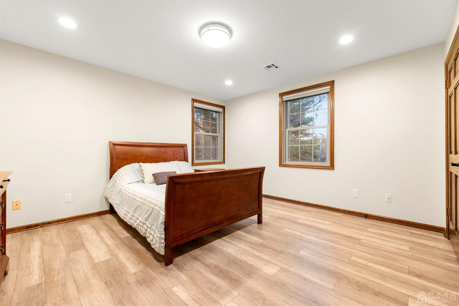 224 Old Forge Road Monroe Township, NJ 08831 - Photo 29 of 44 Gallery Image 29