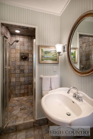155 Teaberry Path Boone, NC 28607 - Photo 10 of 35 Gallery Image 10
