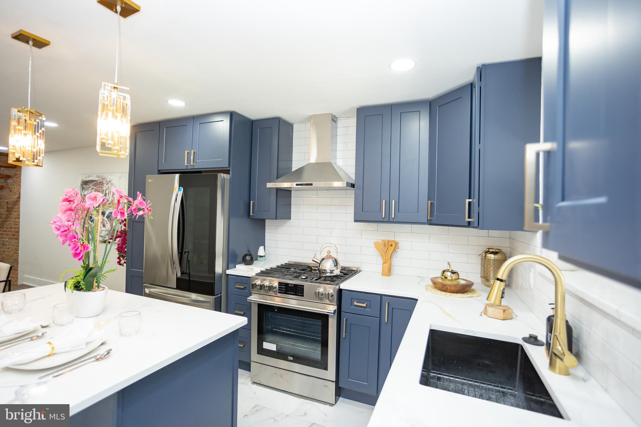 429 Tasker Street Philadelphia, PA 19148 - Photo 12 of 44 Kitchen
