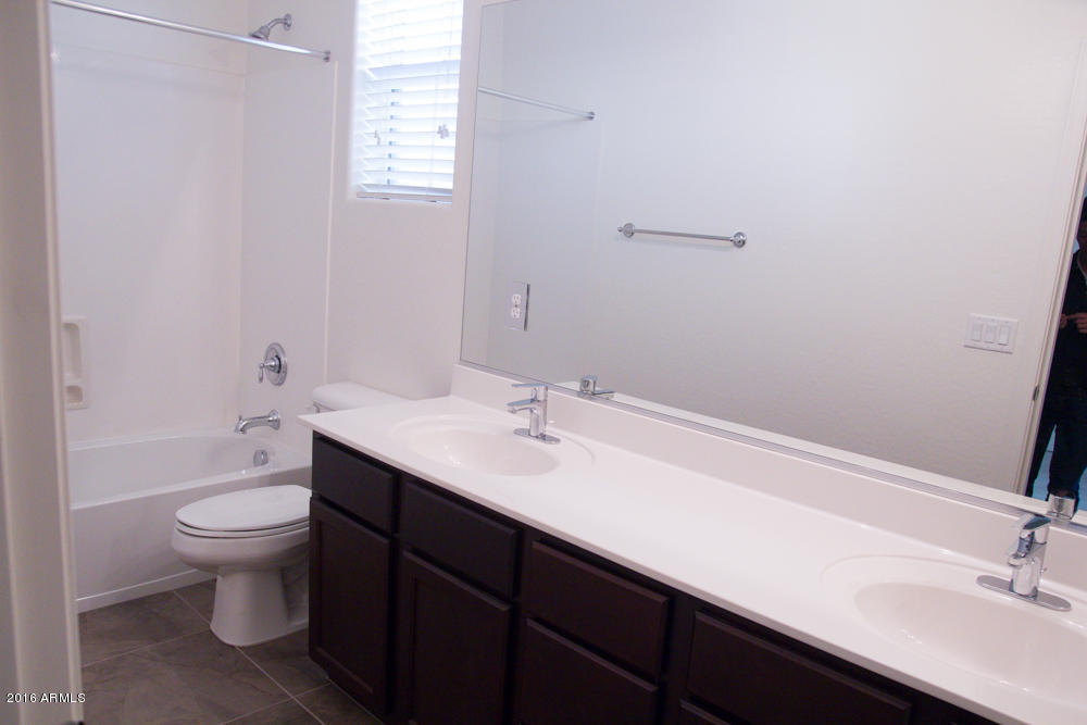 9134 South Roberts Road Tempe, AZ 85284 - Photo 21 of 38 Roberts House-21