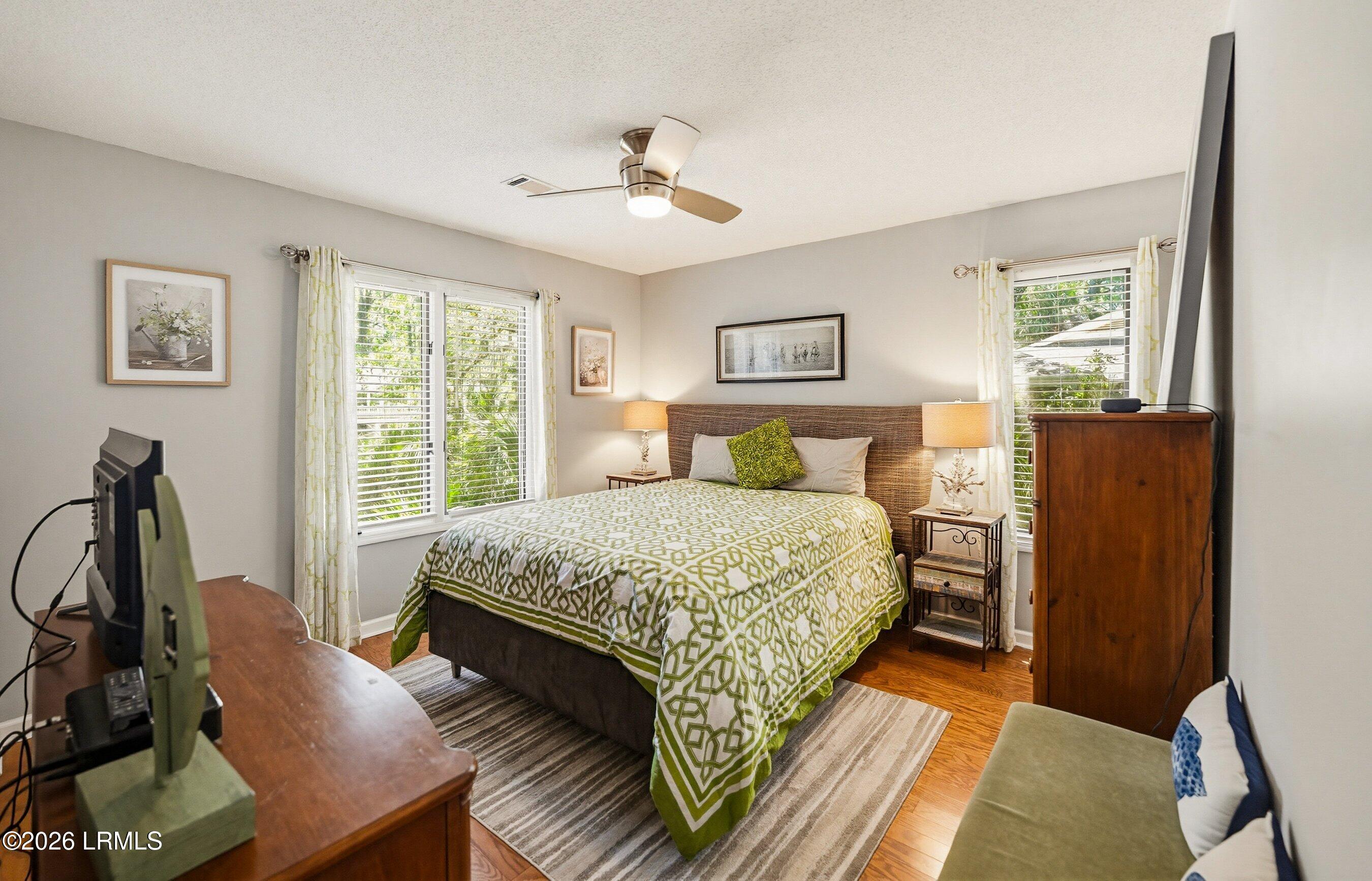 703 Seahorse Road Fripp Island, SC 29920 - Photo 22 of 51 Guest bedroom