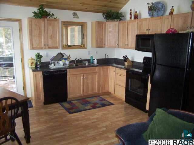 2527 South Soderholm Beach Road Cook, MN 55723 - Photo 5 of 9