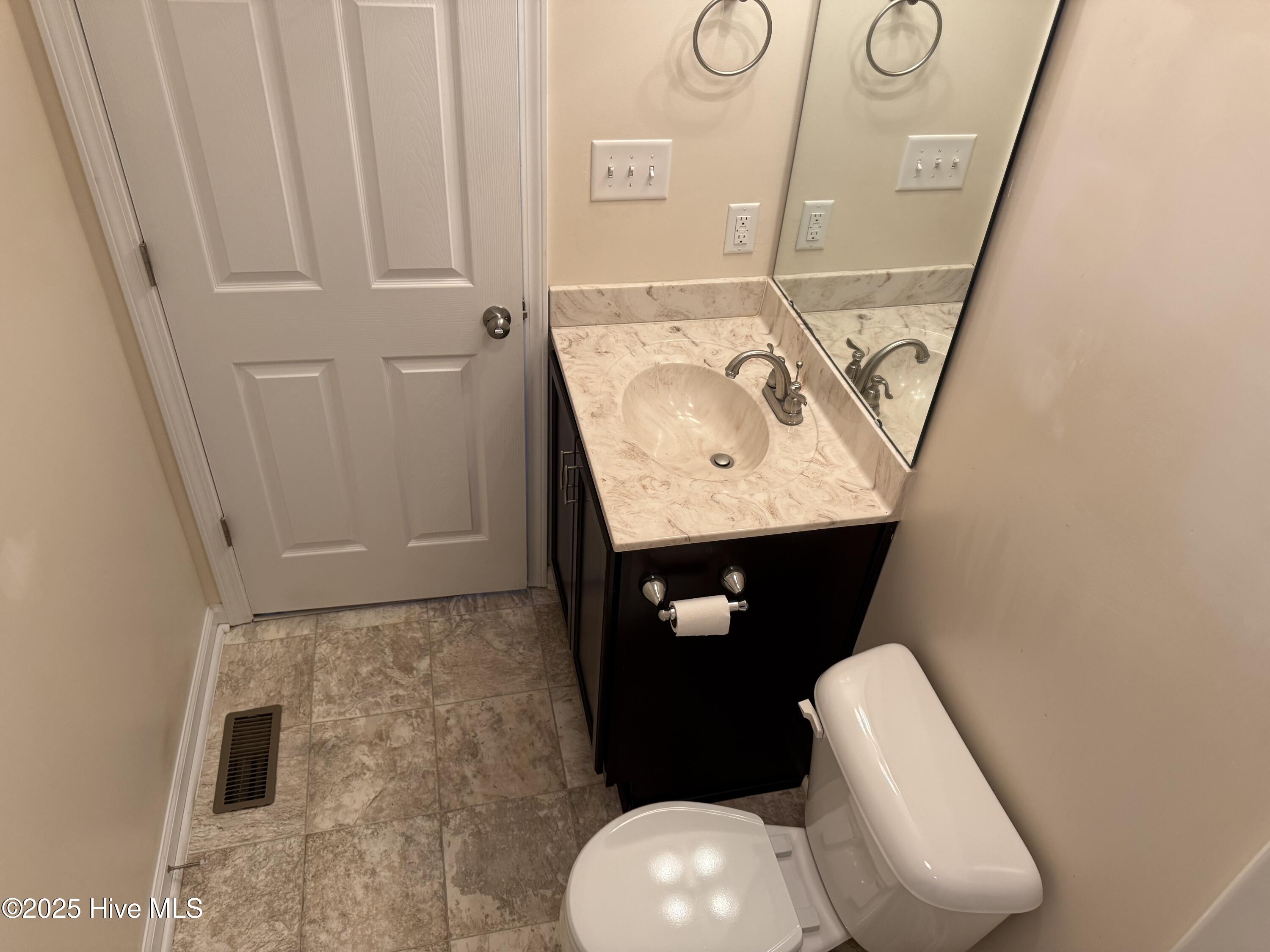 16220 Highway 27 Sanford, NC 27332 - Photo 16 of 33 IMG_2497