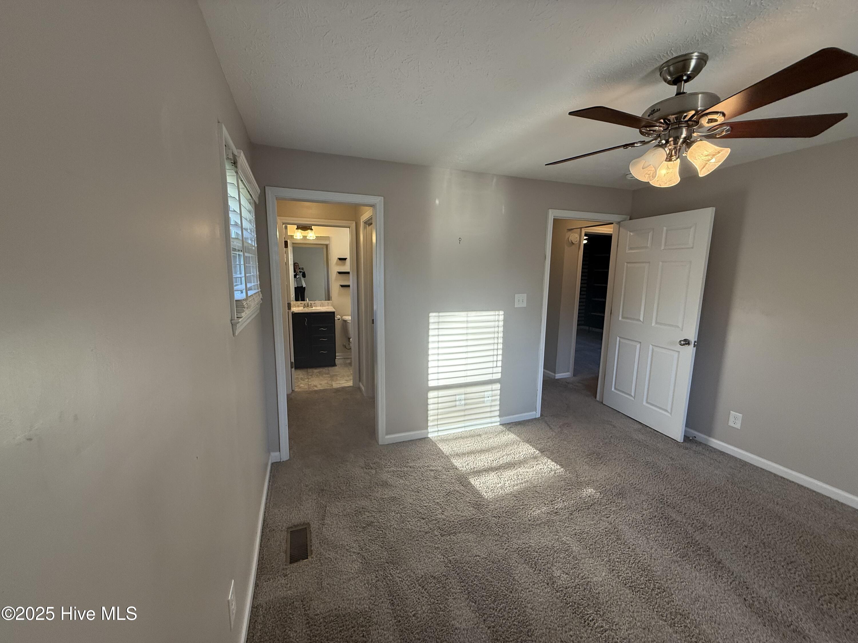 16220 Highway 27 Sanford, NC 27332 - Photo 21 of 33 IMG_2501