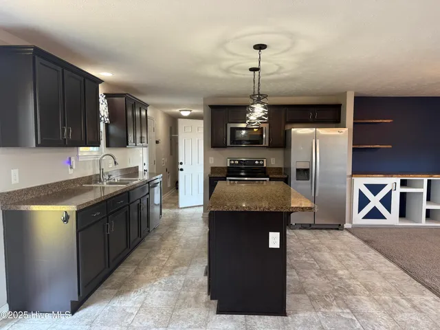 $1,700 | 16220 Highway 27, Sanford, NC 27332