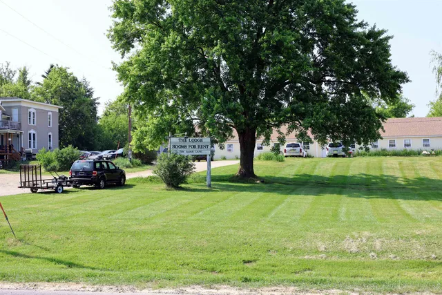 $600,000 | 7185 Elder Lane, Sun Prairie, WI 53590