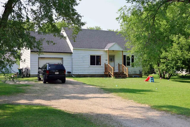 $600,000 | 7185 Elder Lane, Sun Prairie, WI 53590