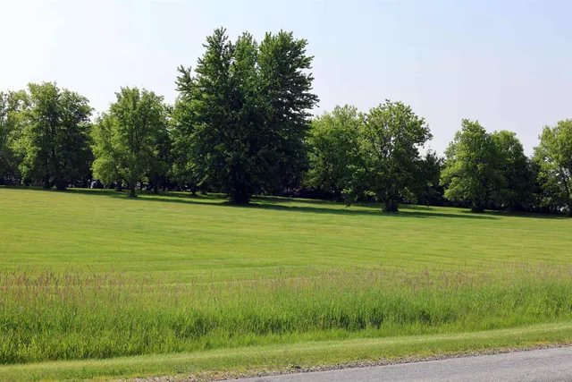 $600,000 | 7185 Elder Lane, Sun Prairie, WI 53590