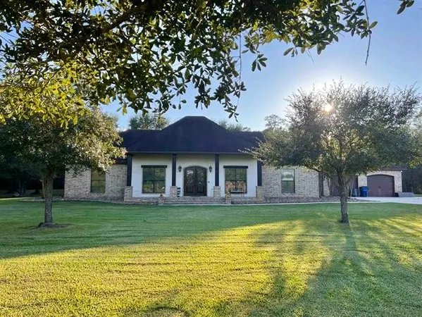 $535,000 | 3225 Panda Drive, Orange, TX 77632