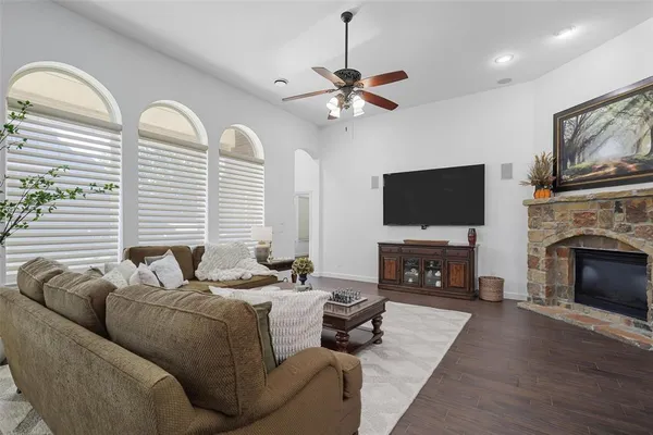 $469,500 | 109 Diablo Drive, Burleson, TX 76028