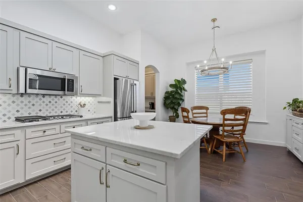 $469,500 | 109 Diablo Drive, Burleson, TX 76028