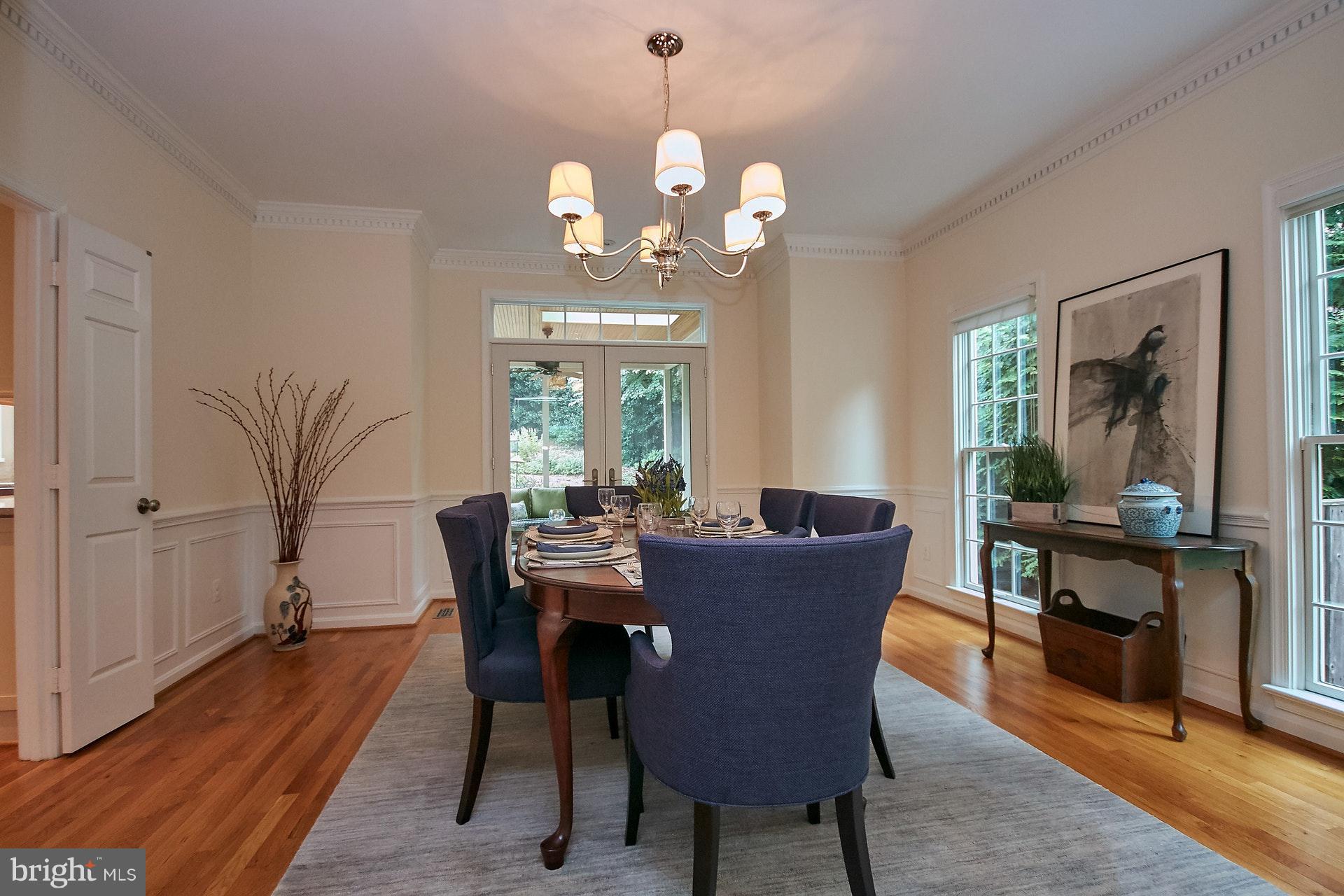 6314 Hunting Ridge Lane McLean, VA 22101 - Photo 9 of 35 Dining Room with French Doors to Screened Porch