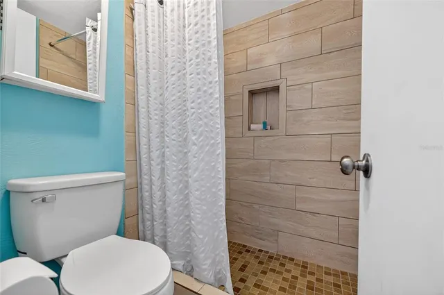 a close view of sink and tap