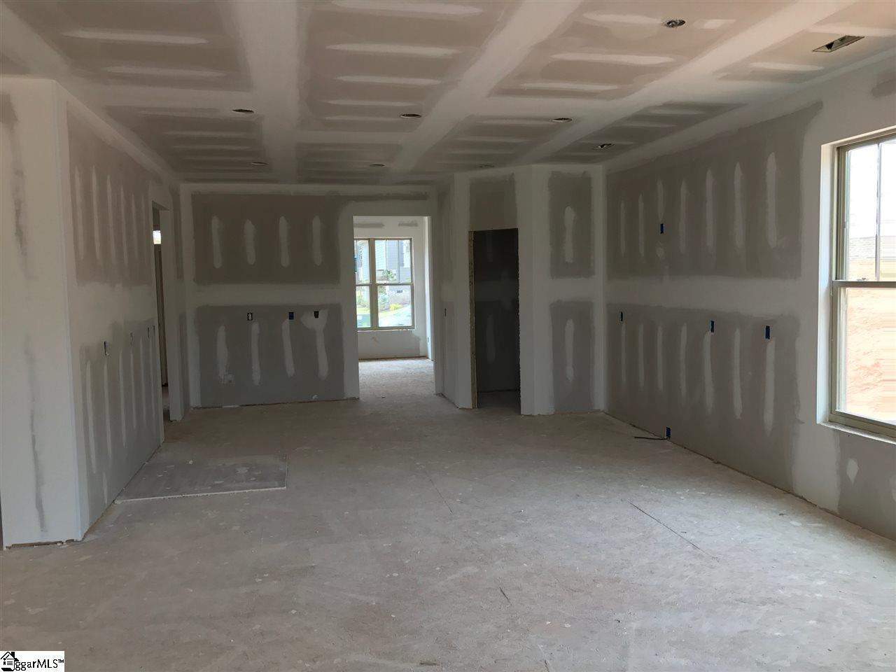 119 Club Cart Road Travelers Rest, SC 29690 - Photo 4 of 17 Gallery Image 4
