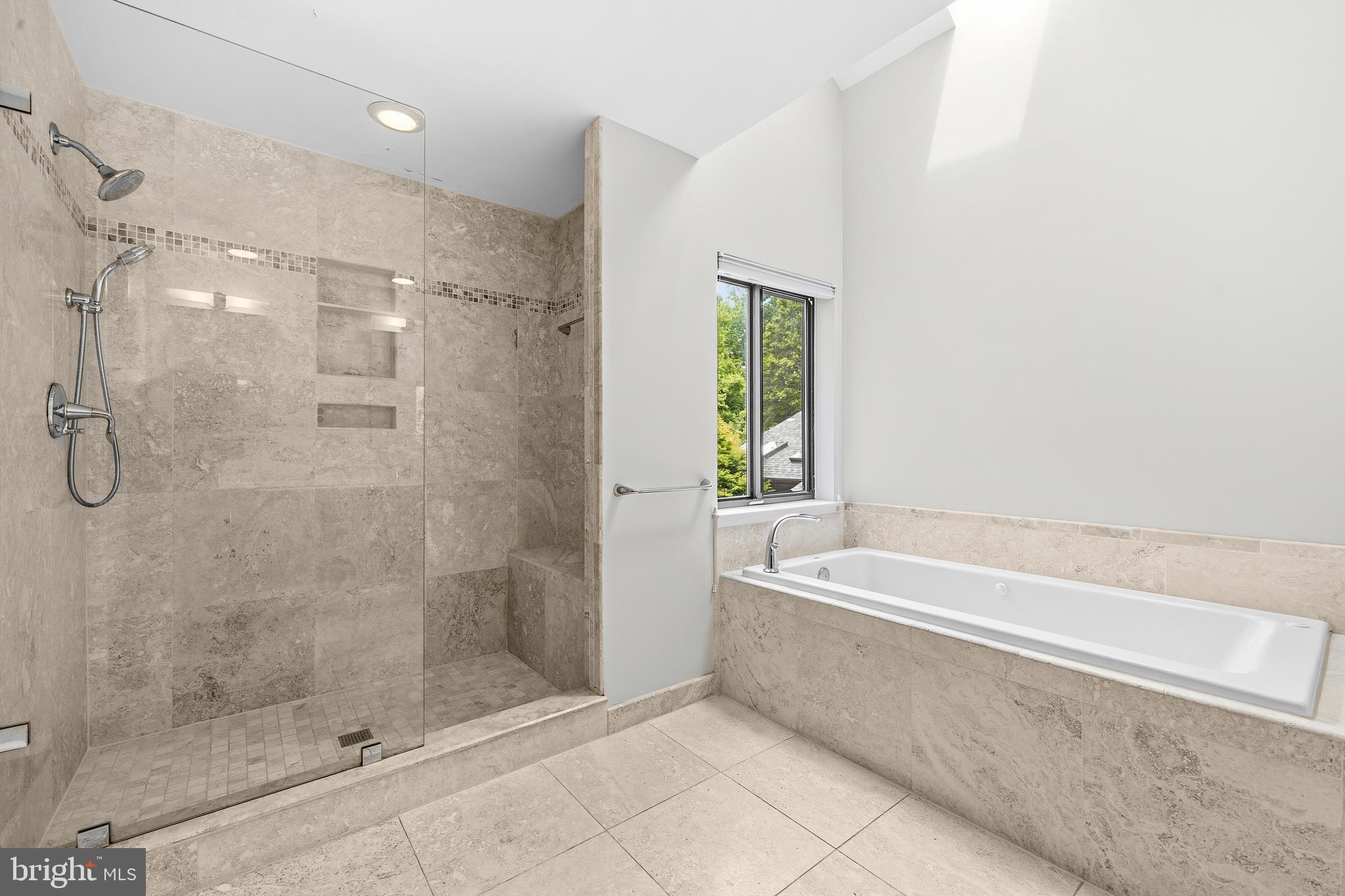 2105 South Bay Lane Reston, VA 20191 - Photo 38 of 71