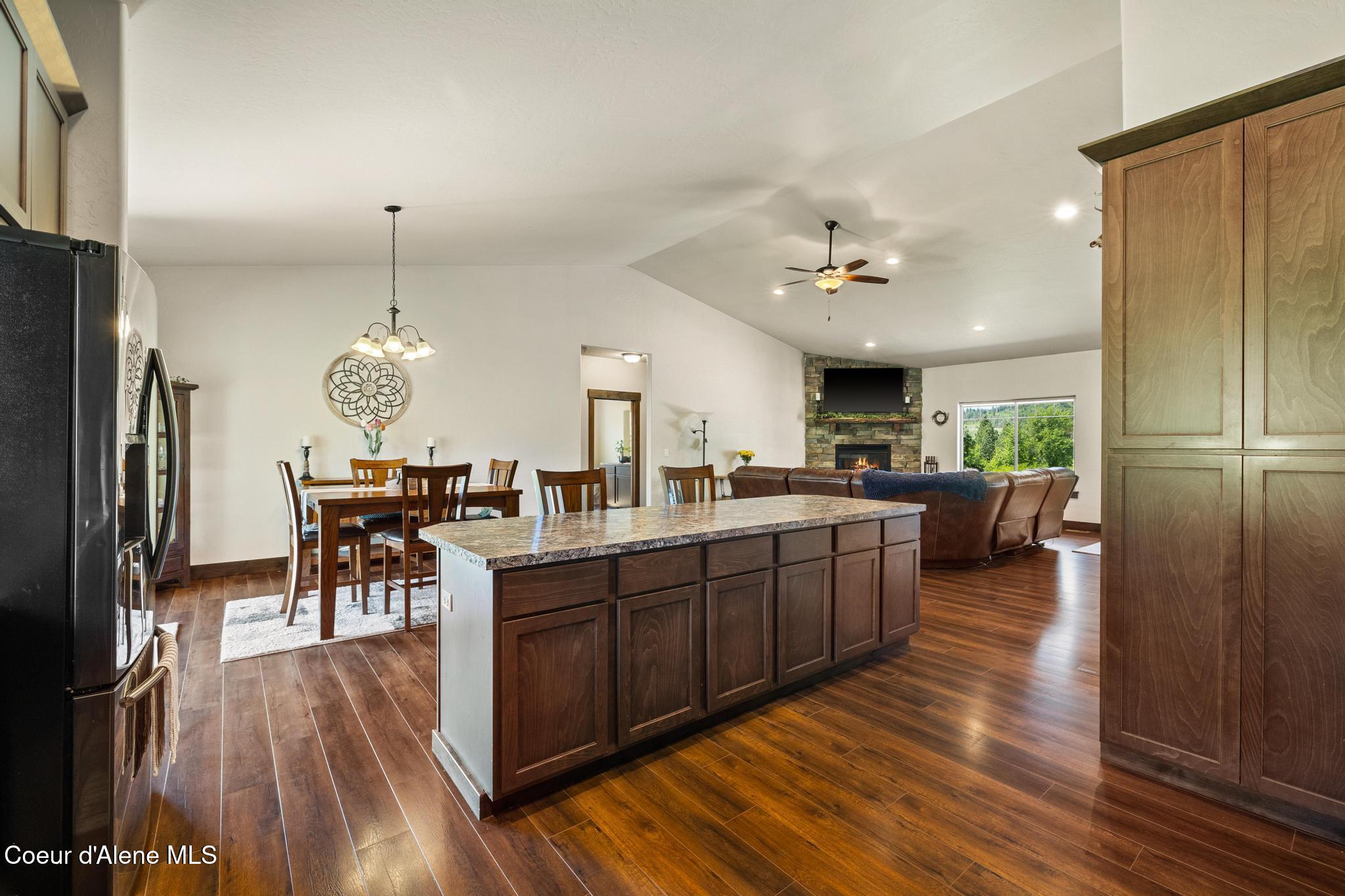 15268 South Potter Road Coeur D'Alene, ID 83814 - Photo 17 of 61 IMG_1445