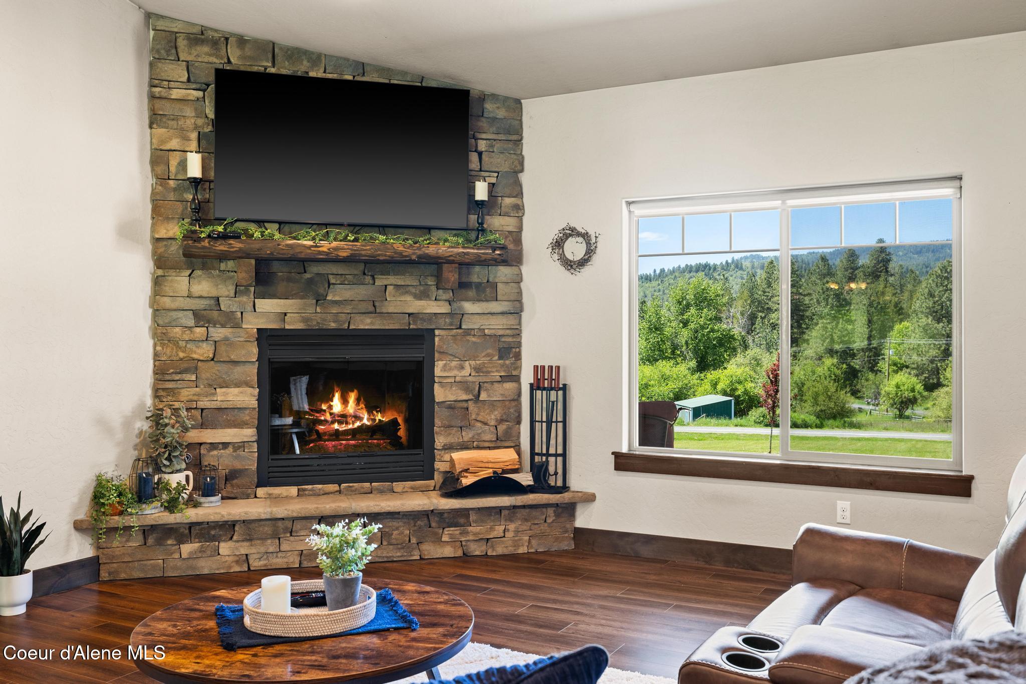 15268 South Potter Road Coeur D'Alene, ID 83814 - Photo 6 of 61 IMG_1484