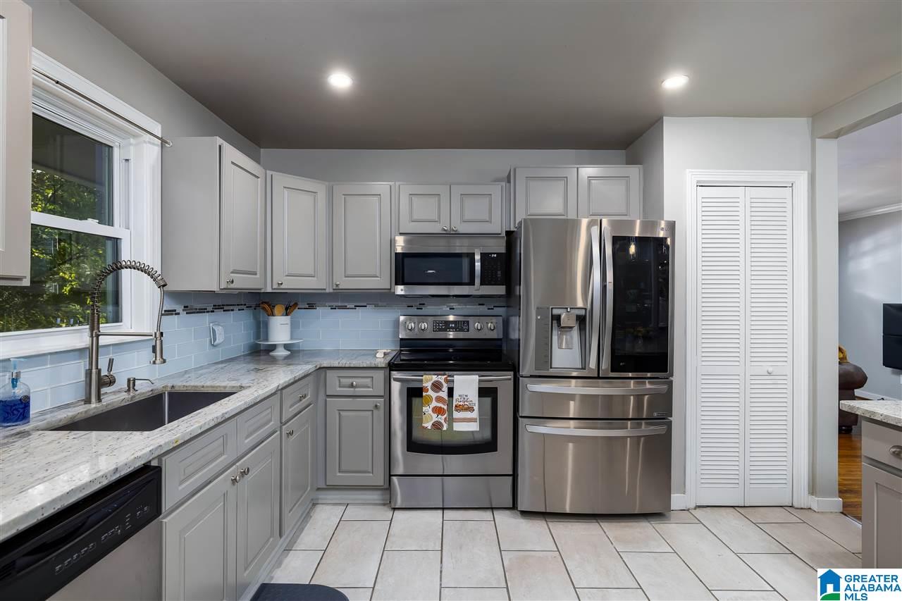 1521 Cresthill Road Birmingham, AL 35213 - Photo 20 of 40