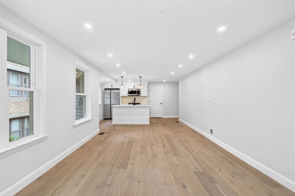 57 Nottinghill Road, Unit 2 Boston, MA 02135 - Photo 5 of 19