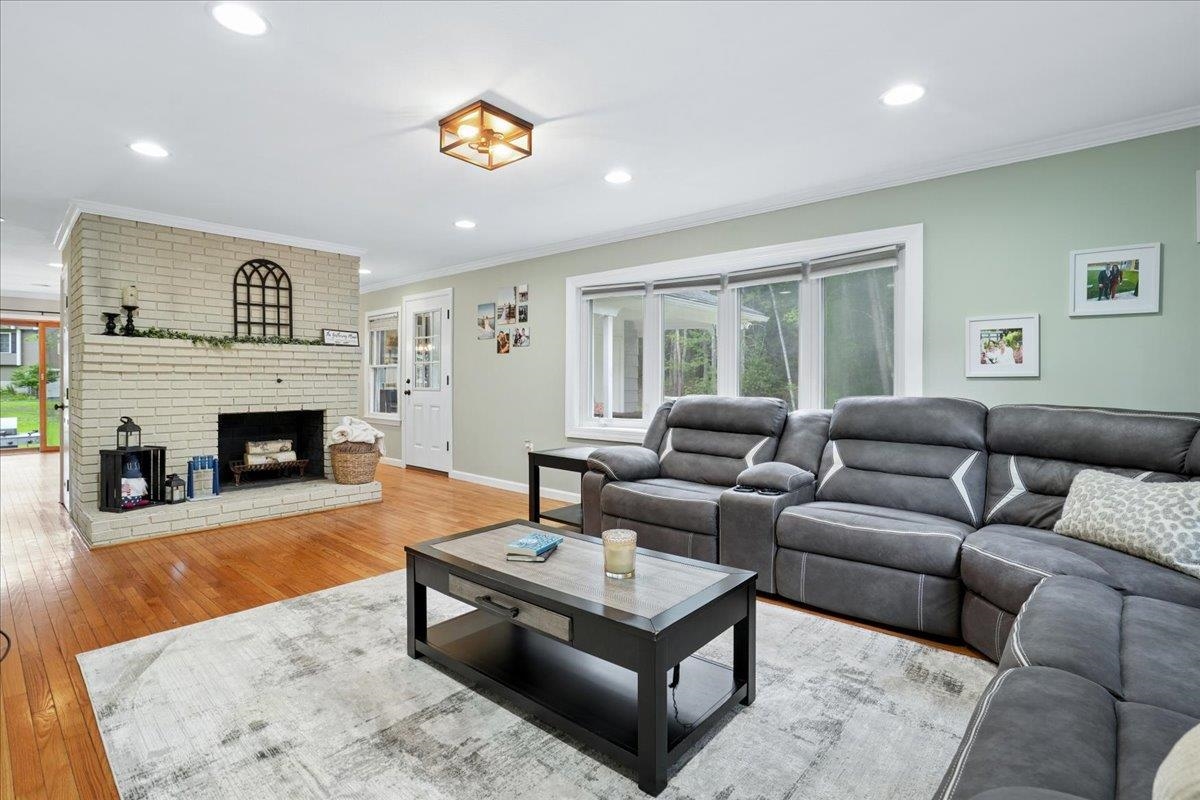 319 Windham Road Pelham, NH 03076 - Photo 12 of 35
