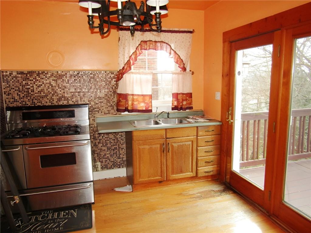 3825 Atkins Street Pittsburgh, PA 15212 - Photo 13 of 24