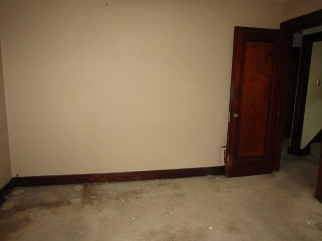 3825 Atkins Street Pittsburgh, PA 15212 - Photo 21 of 28 a view of an empty room