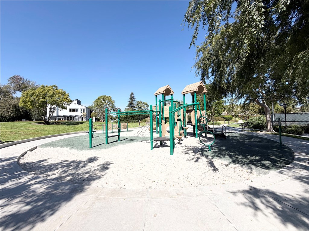 4891 Tamarack Way Irvine, CA 92612 - Photo 40 of 40