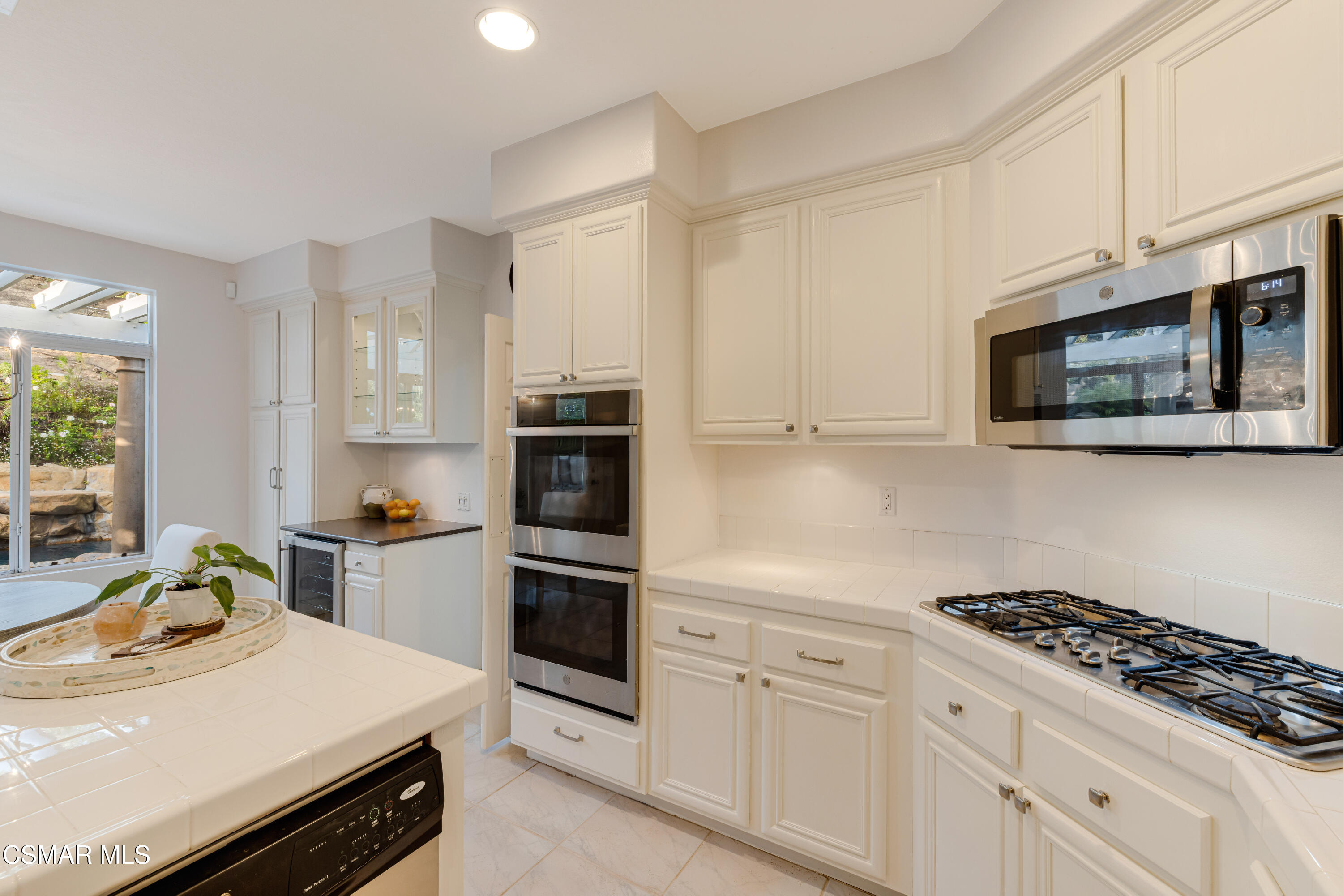 15633 Harte Lane Moorpark, CA 93021 - Photo 27 of 64 15633 Harte Ln, Moorpark-Vince Dingman M