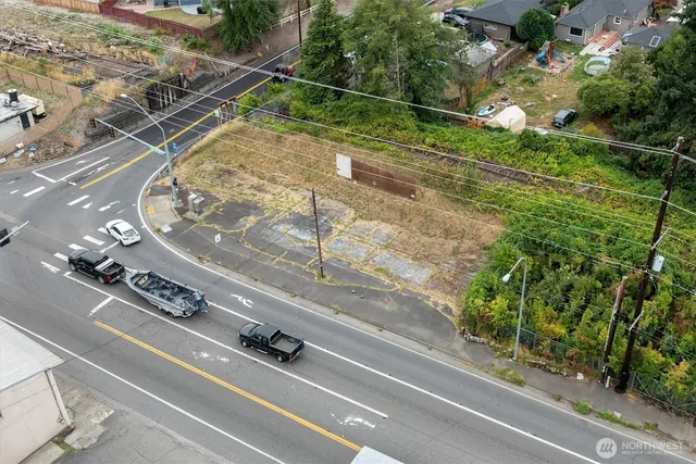 $200,000 | 809 Westside Highway, Longview, WA 98632