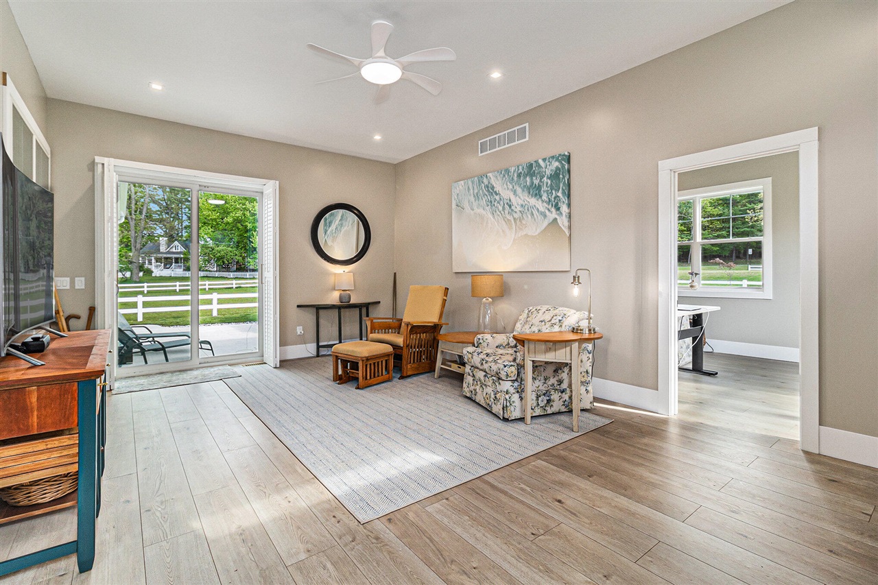 5407 Sioux Road Pentwater, MI 49449 - Photo 18 of 38
