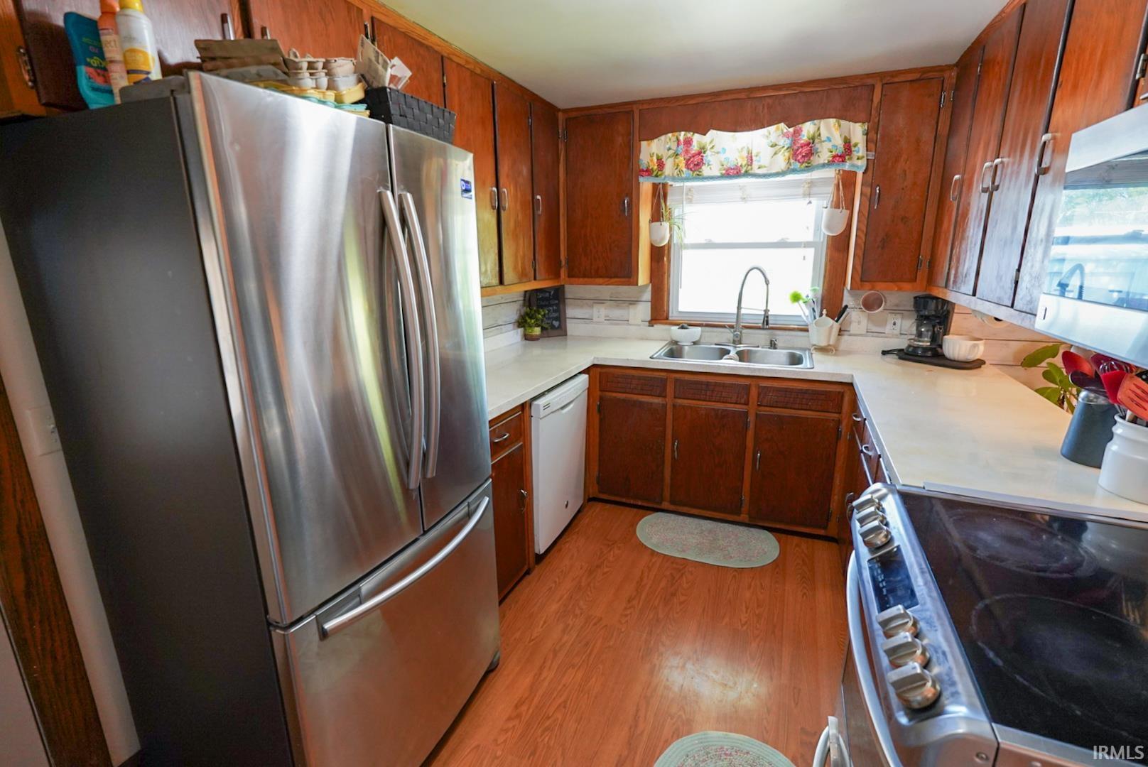 806 Highway 145 Birdseye, IN 47513 - Photo 4 of 19